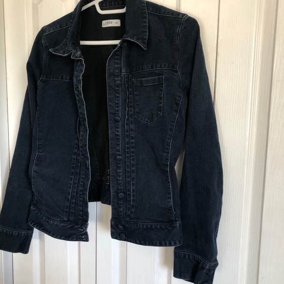 Gap jean jacket - Picture 6 of 7